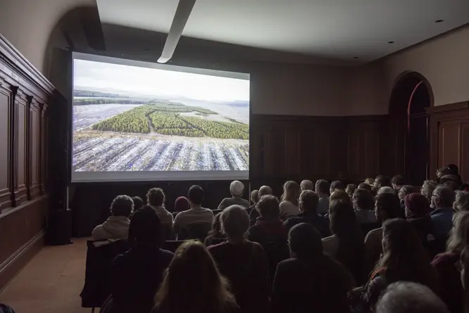 Projection de film documentaire lors de Ciné au Palais